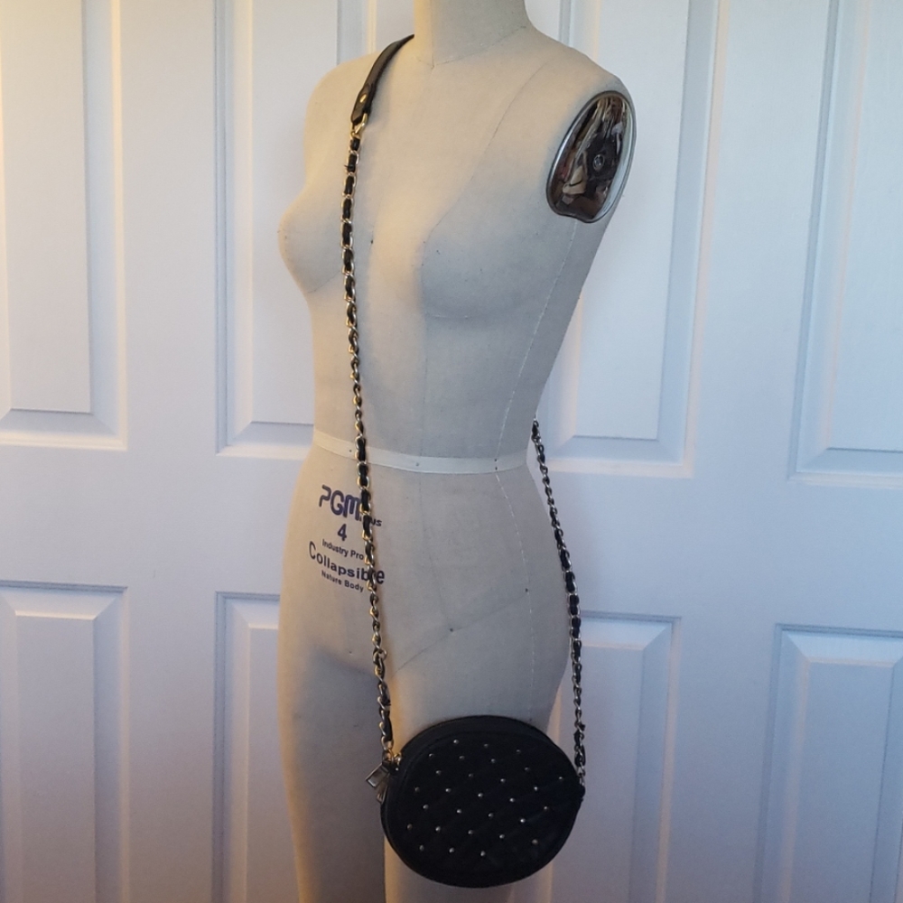 5/$25 Faux leather cross body bag